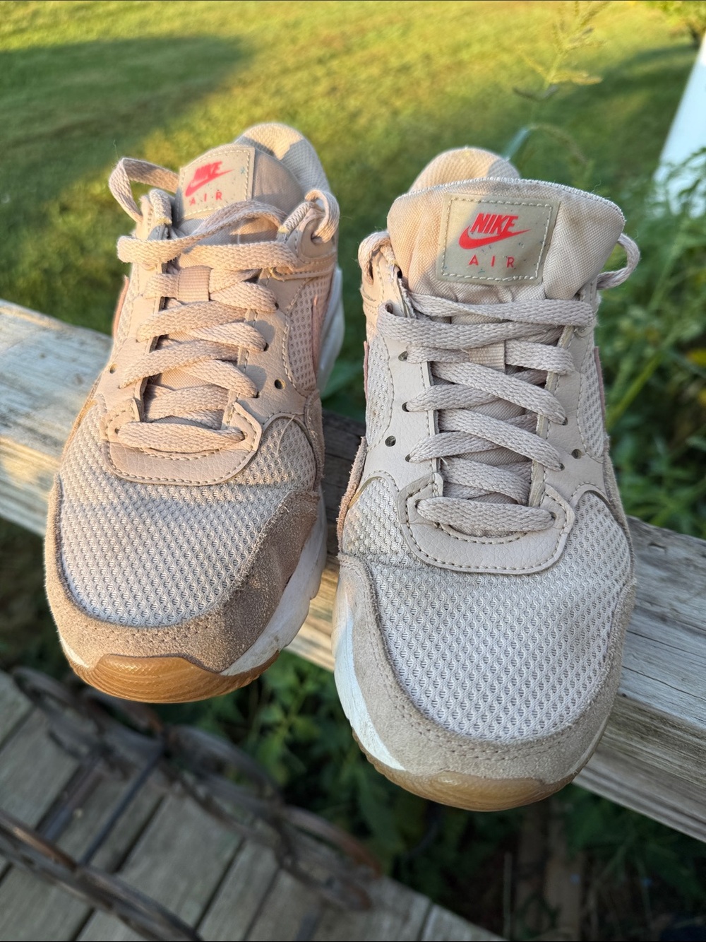 Women’s Nike air max fossil GOAT size 8